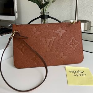 Louis Vuitton Neverfull Pouch COGNAC